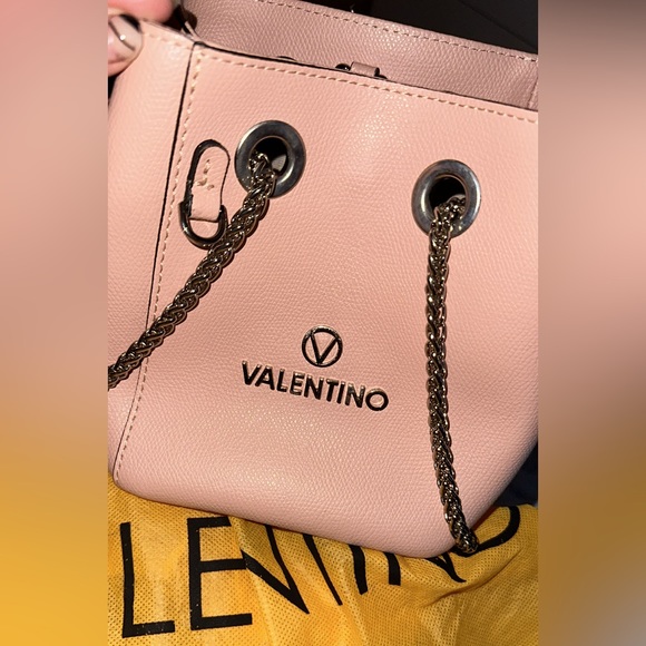 Valentino by Mario Valentino Mini Pink Bucket Bag - Picture 2 of 9